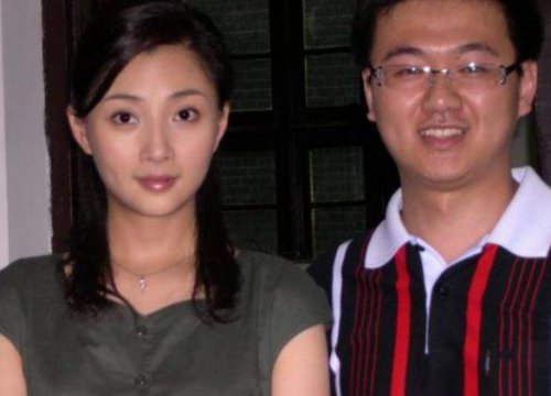 殷桃的三任丈夫是誰，為什么嘴唇上總是有一個(gè)印子